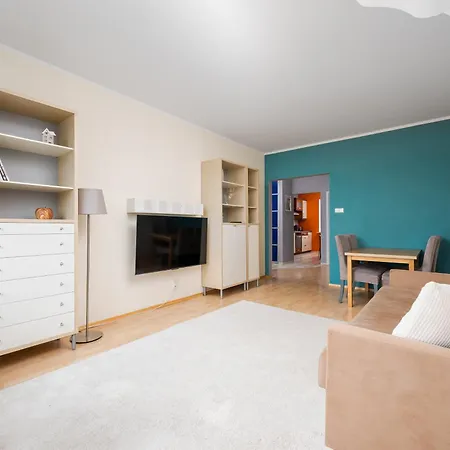 Metro Ursynow Homely By Bookinghost