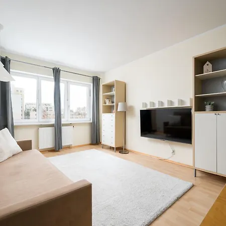 Metro Ursynow Homely By Bookinghost Apartment