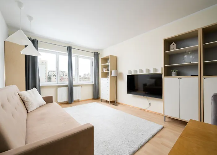 Metro Ursynow Homely By Bookinghost Apartment