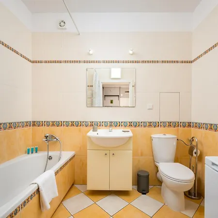 Апартаменты Metro Ursynow Homely By Bookinghost *