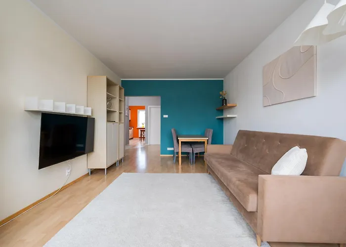 Metro Ursynow Homely By Bookinghost Apartmán