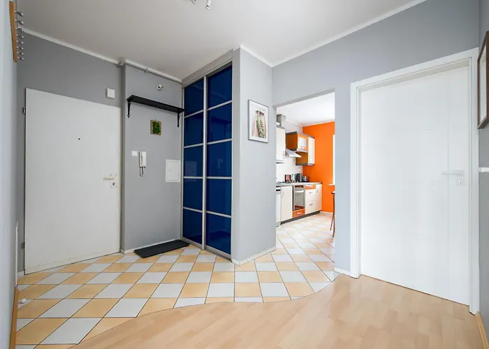 Metro Ursynow Homely By Bookinghost * Warsaw