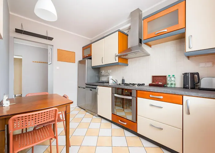 Metro Ursynow Homely By Bookinghost Warsaw